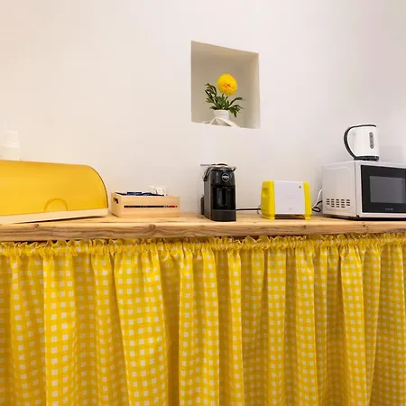 Apartment La - Rainbow House *