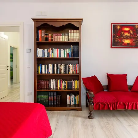 La - Rainbow House *